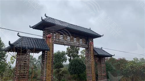 彩色仿古一體瓦墻頭瓦 古建圍墻瓦中式門頭琉璃瓦 衢州asa合成樹脂瓦廠家生產(chǎn)銷售