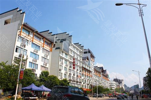 房頂屋檐合成樹(shù)脂隔熱瓦 灰色加厚3.0mm蓋廠房用ASA復(fù)合材料樹(shù)脂合成瓦 衢州pvc合成樹(shù)脂瓦廠家報(bào)價(jià)